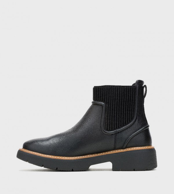 Hush Puppies  Ankle Boots - Black Ankle length Boots