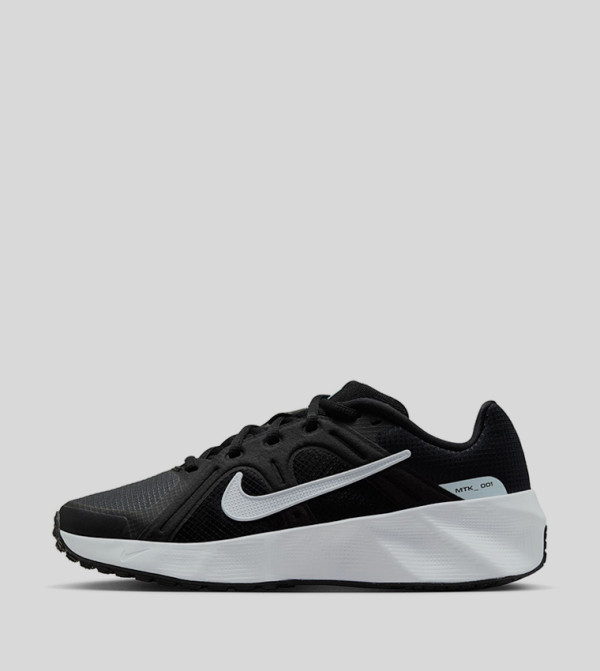 Nike  Sneakers - Black Low Top