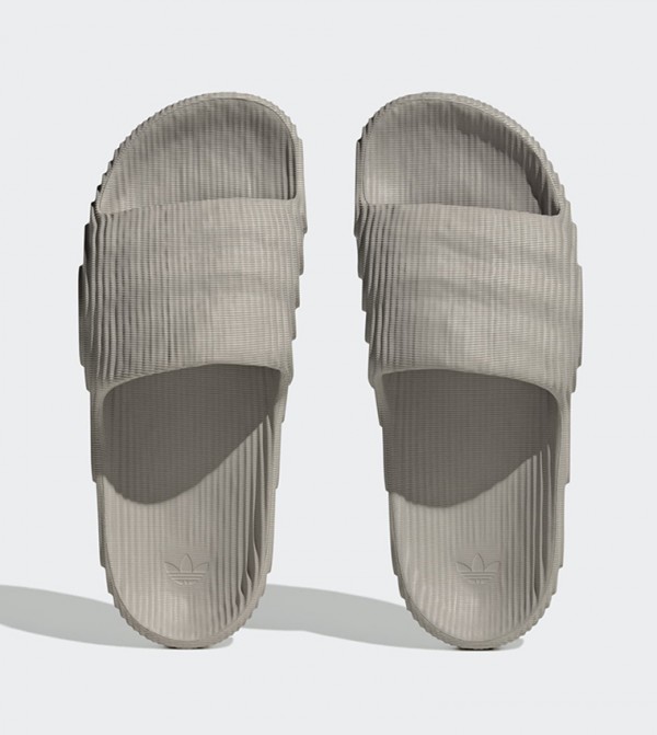 Adidas  Sneakers - Brown Low Top