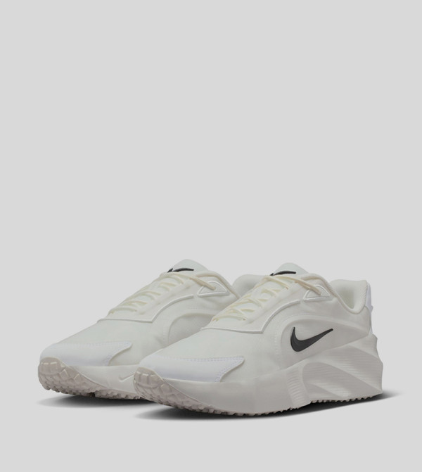 Nike - Beige Low Top