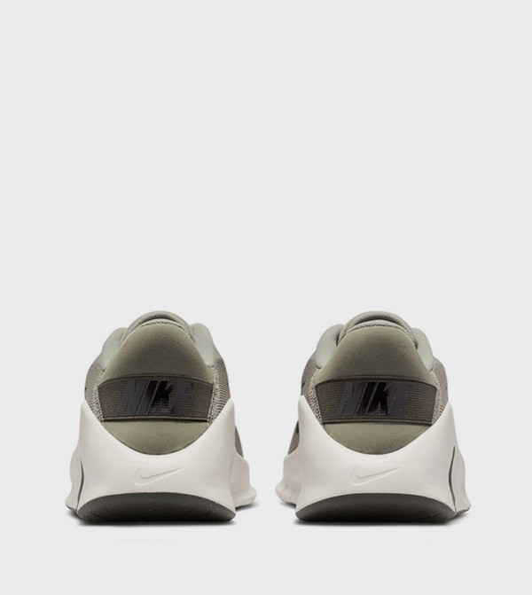 Nike  Training Shoes - Green Training Shoes