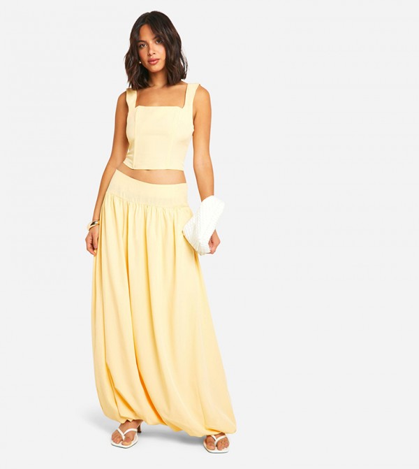 boohoo two the classics ss25 - Yellow Cropped Tops