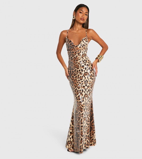 boohoo boohoo - Beige Party Dresses