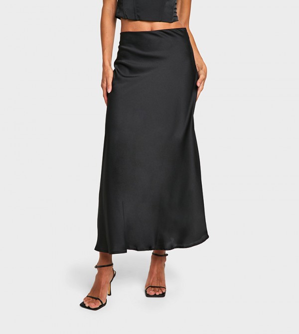 boohoo  - Black Maxi Skirts