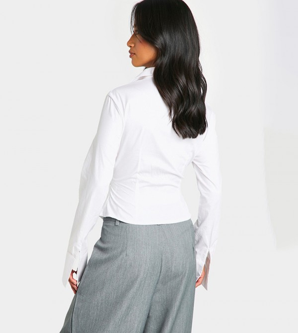 boohoo  - White Shirts