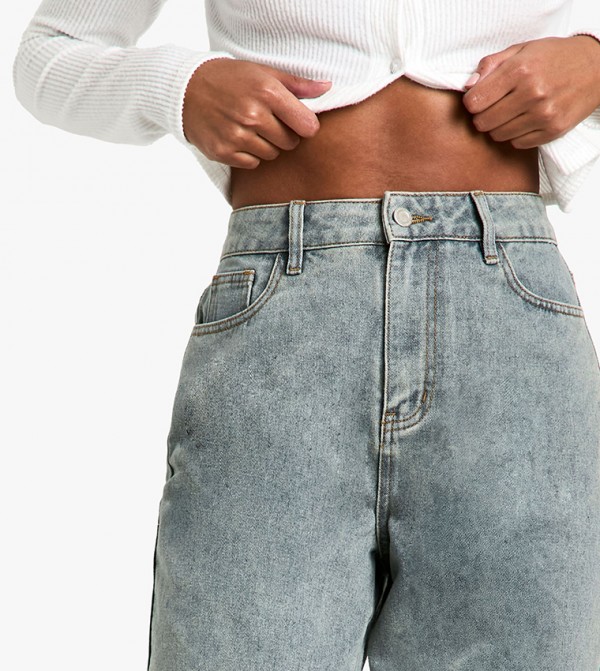 boohoo  - Blue Straight Jeans