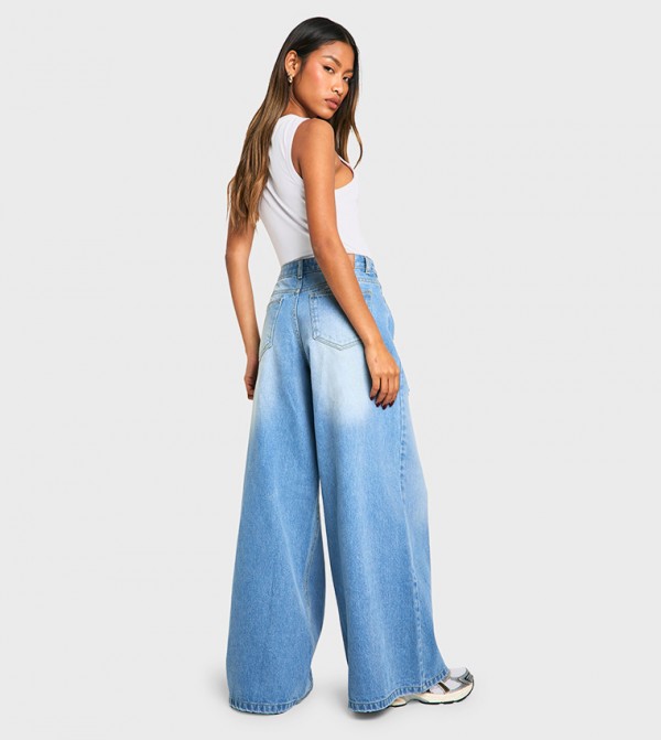 boohoo  Jeans - Light Blue Wide Leg Jeans