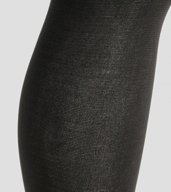 boohoo  - Black Pants & Leggings