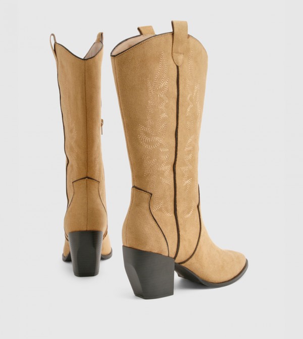 بوهو  - جلد الجمل Mid Calf Boots