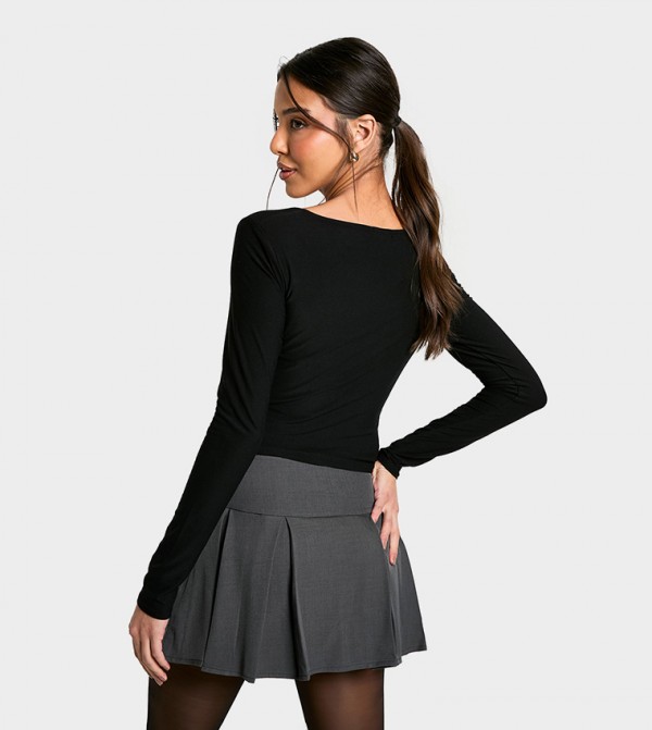 boohoo  Cropped Tops - Black Cropped Tops