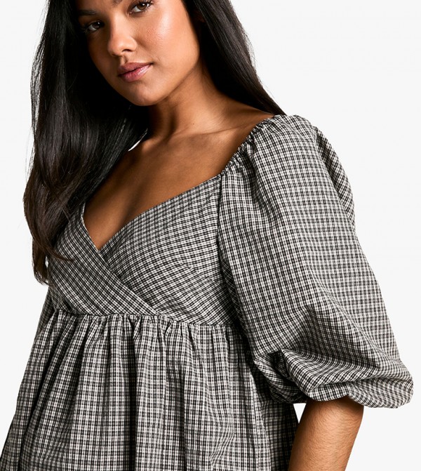 boohoo  - Black Dresses