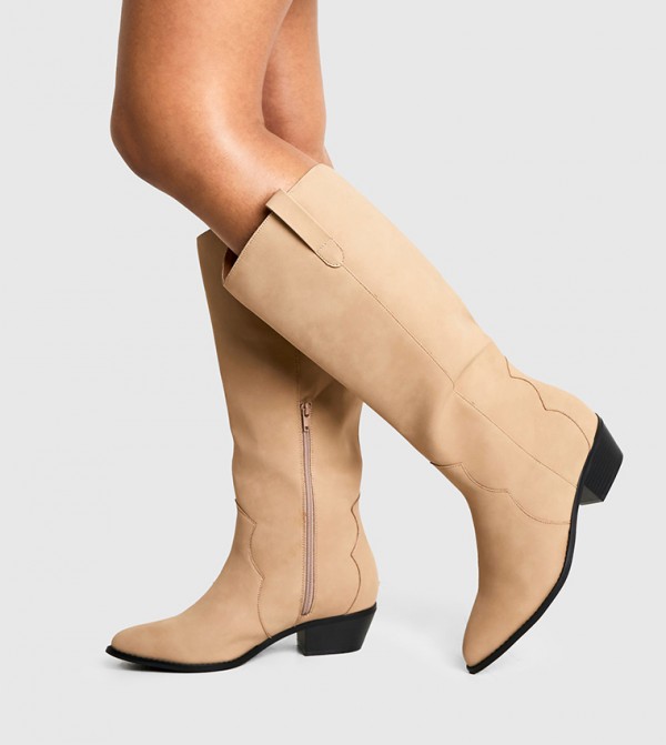 بوهو  - بيج Knee length Boots