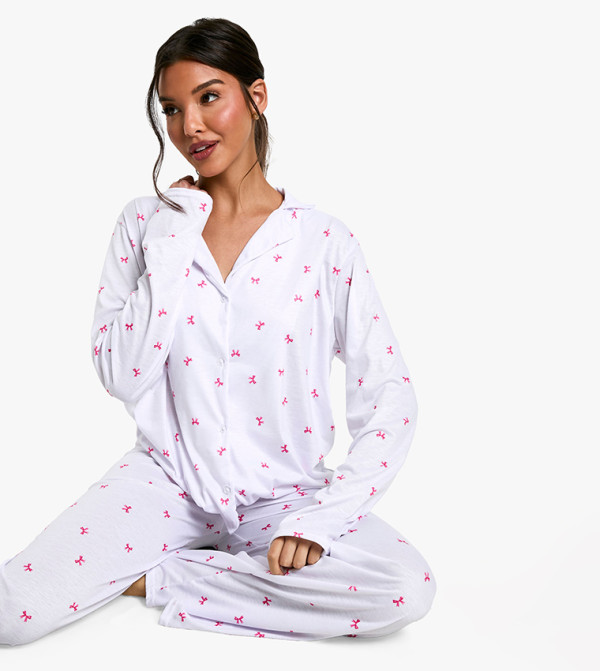 boohoo  Clothing - White Pyjama Set