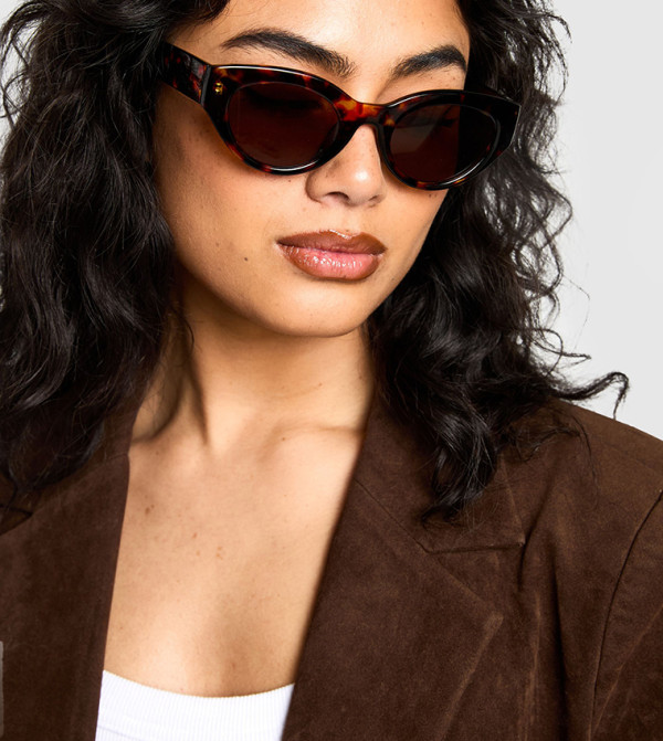 boohoo  Sunglasses - Brown undefined