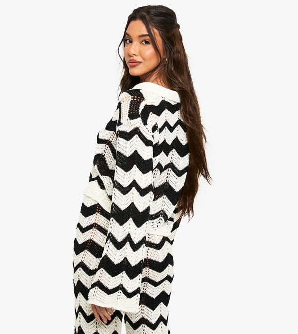 boohoo  - Black Cropped Tops