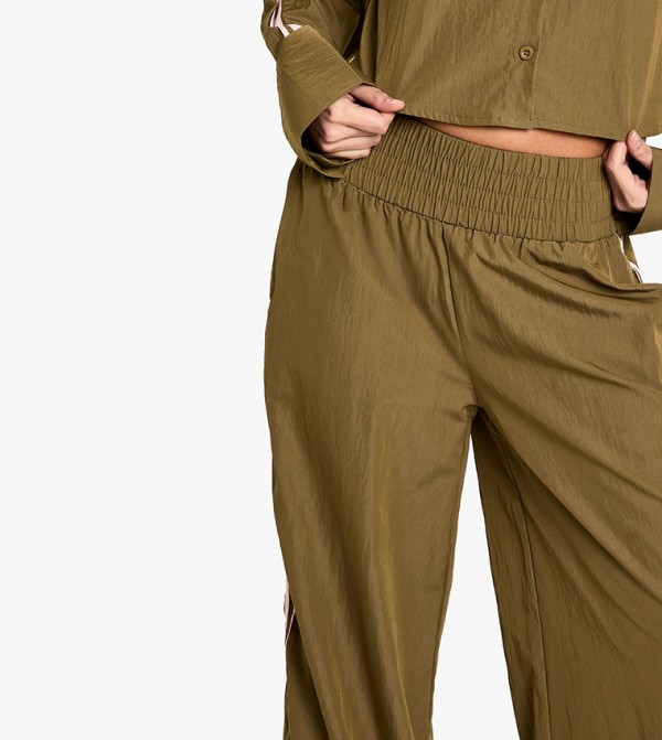 boohoo  Pants & Leggings - Khaki Casual Pants