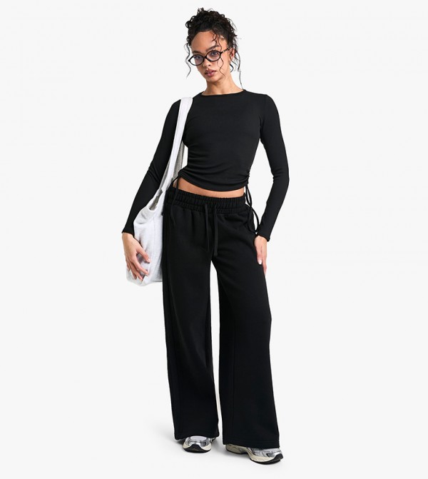 boohoo Clothing - Black Cropped Tops