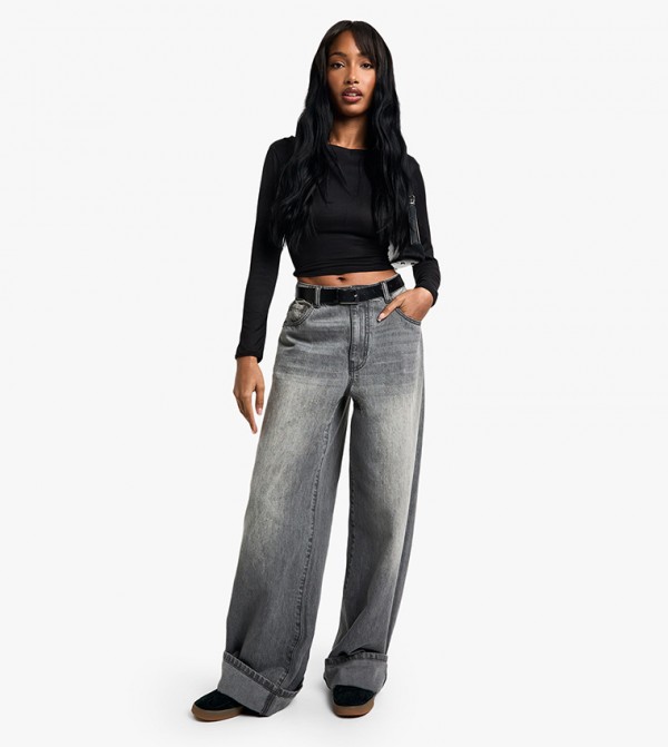 بوهو  - أسود Cropped Tops
