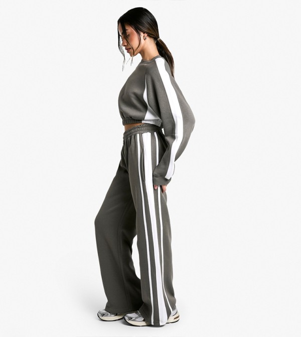 boohoo Sportswear - Khaki Co-Ord Set