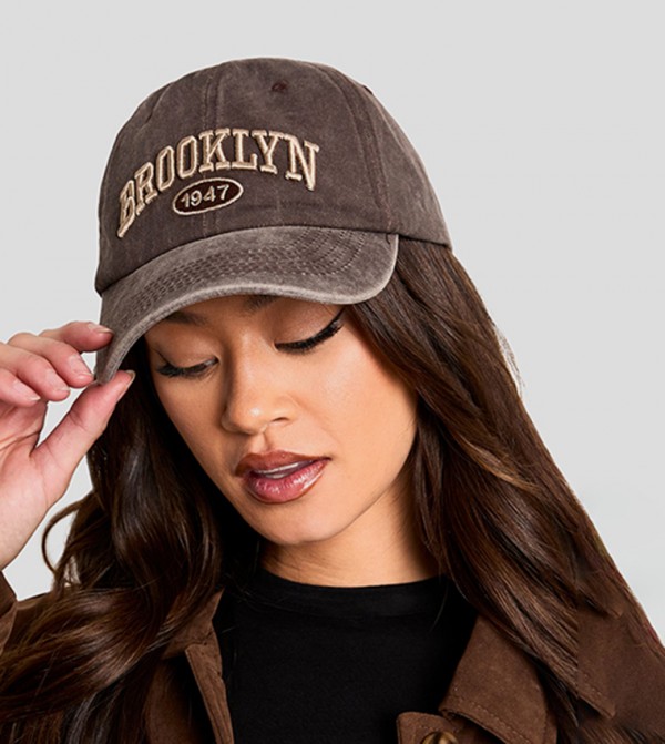 boohoo  Caps & Hats - Brown Baseball Caps