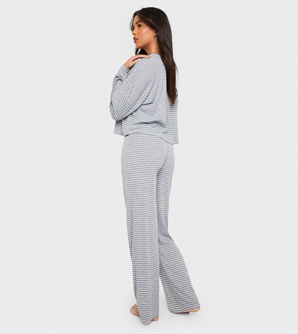 boohoo  Sleepwears & Loungewears - Grey Pyjama Set