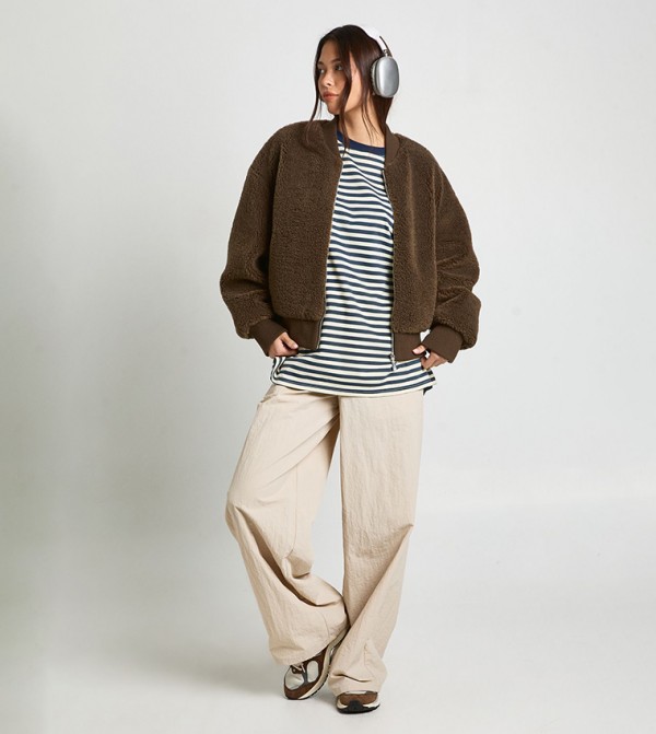 boohoo  Clothing - Olive Casual Jackets