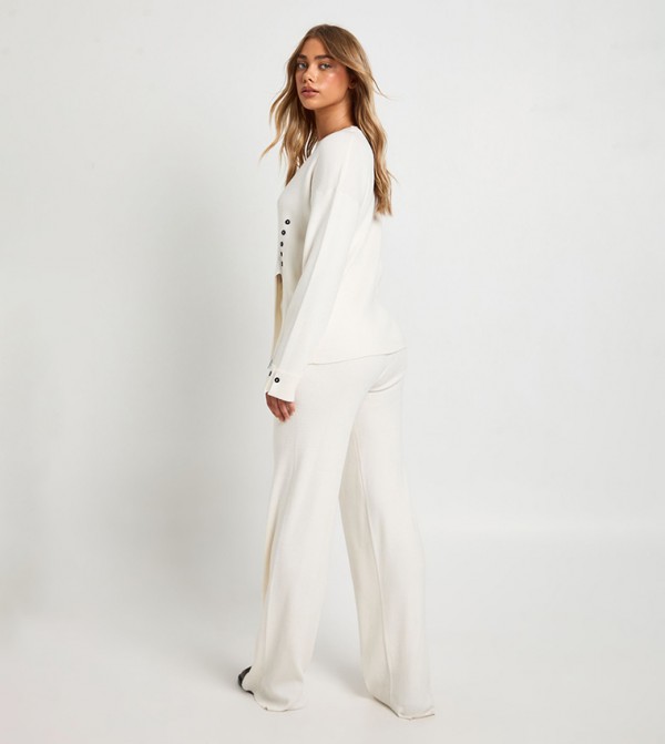 boohoo  Clothing - Cream Co-Ord Set