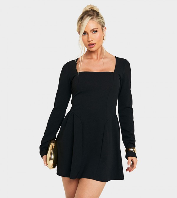 بوهو فساتين ميني - أسود Mini Dresses