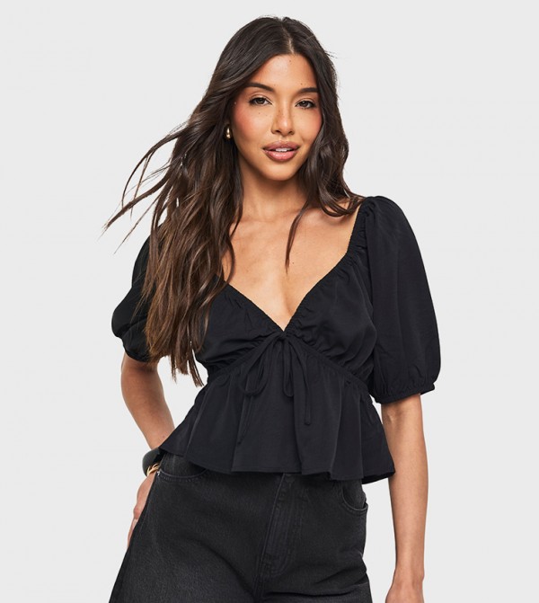 boohoo  Cropped Tops - Black Cropped Tops
