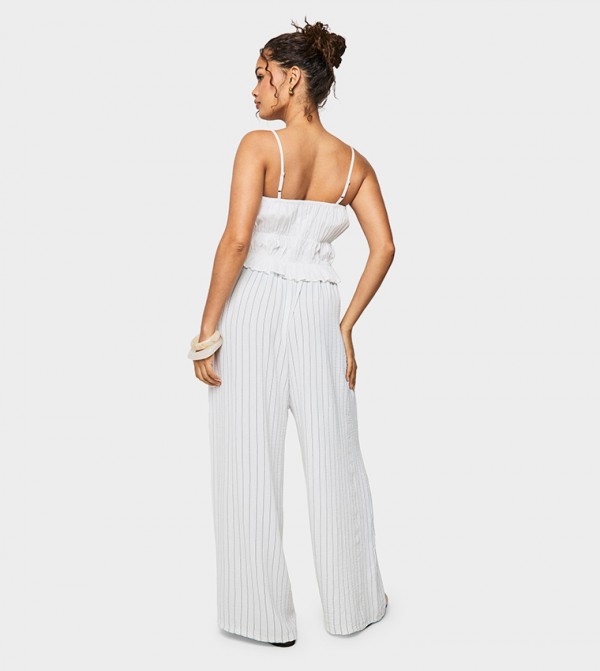 boohoo  Clothing - White Casual Pants
