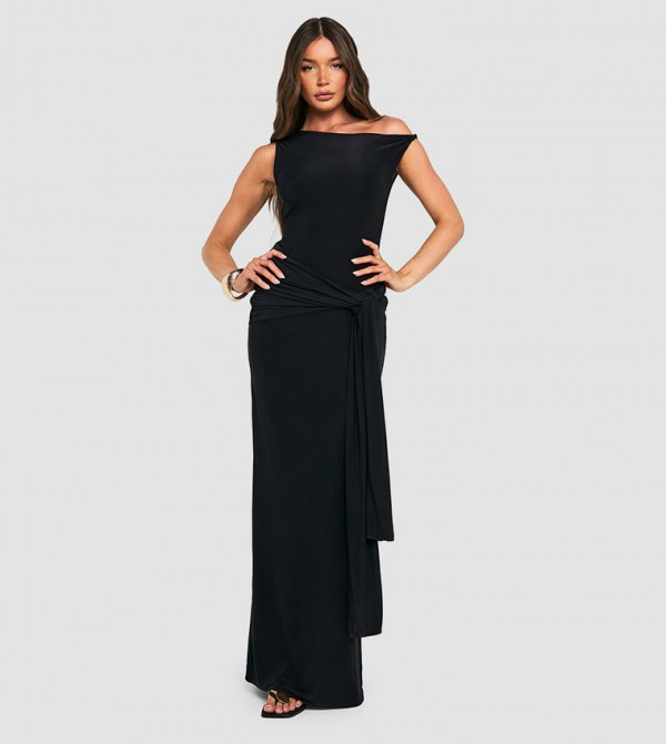 boohoo  - Black Party Dresses