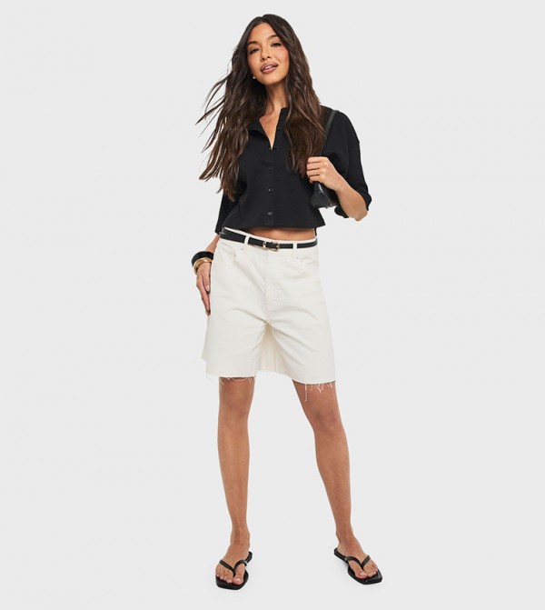 boohoo  Clothing - Black Cropped Tops