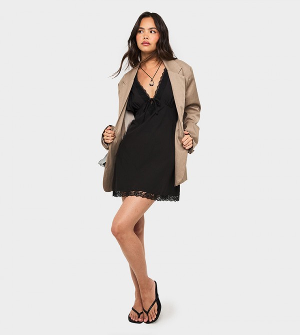 بوهو فساتين ميني - أسود Mini Dresses