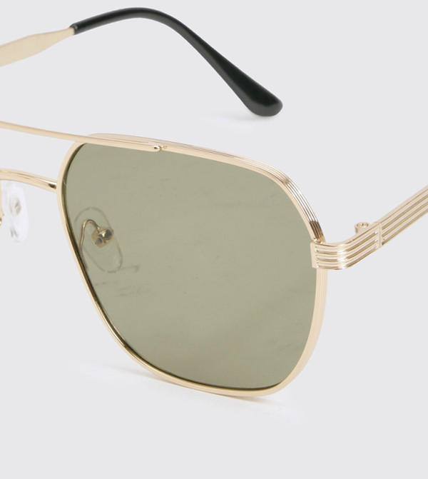 boohoo Sunglasses - Gold undefined