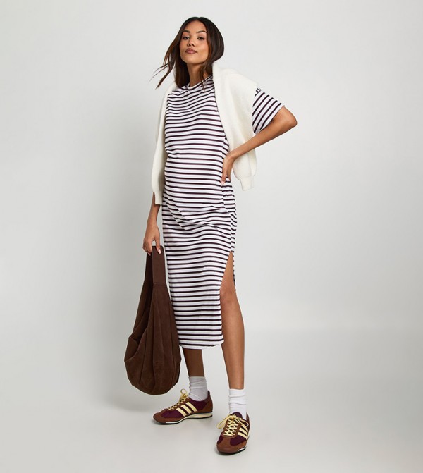 boohoo  Maternity Clothing - CHOCOLATE Dresses