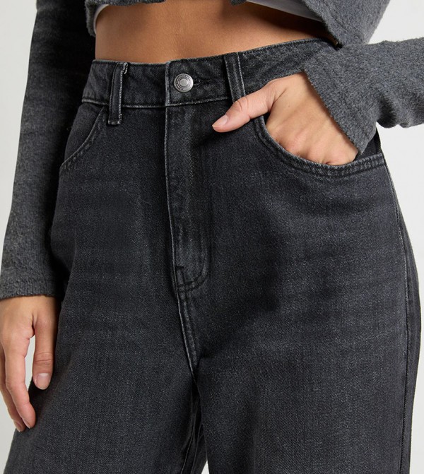 boohoo  - Black Mom Jeans