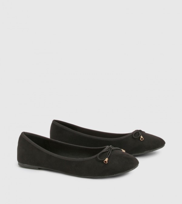 boohoo  Shoes - Black undefined