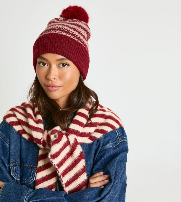 boohoo  Caps & Hats - Red Beanies