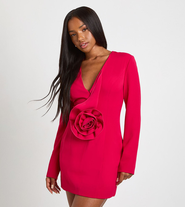 boohoo  - Red Mini Dresses