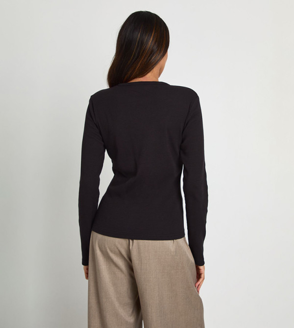 boohoo  Clothing - Black Tops & T-shirts