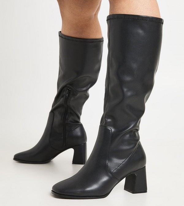 boohoo  Shoes - Black Knee length Boots