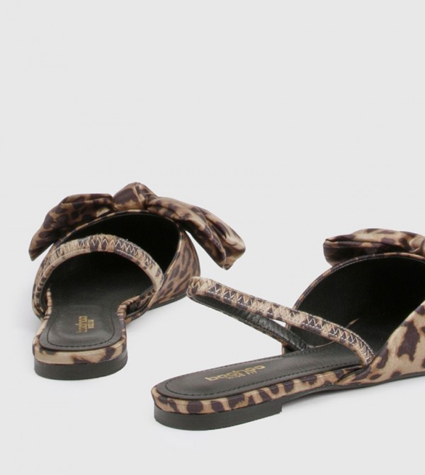 boohoo  - Multi undefined