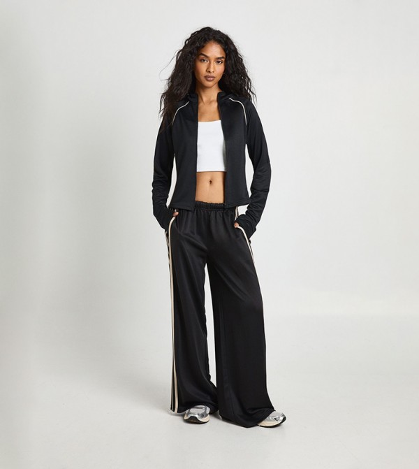 boohoo  Sportswear - Black Jackets