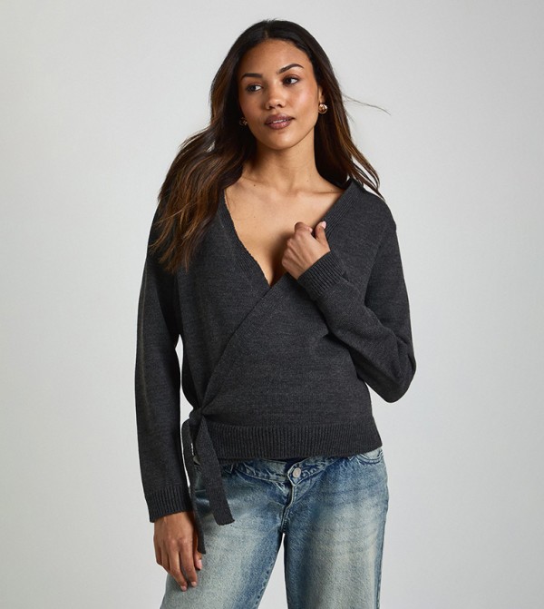 boohoo  Maternity Clothing - Grey Sweaters & Cardigans