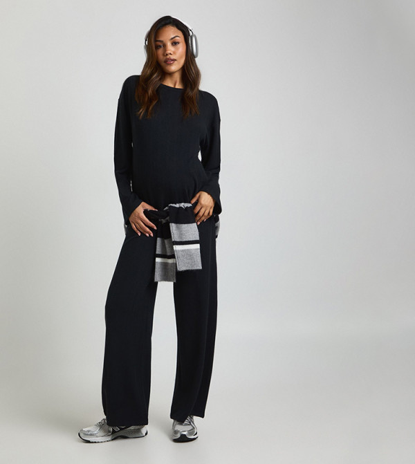 boohoo  Clothing - Black Tops & T-shirts