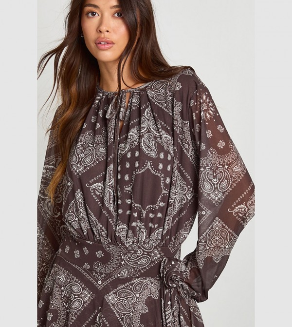 بوهو  فساتين - بني  Mini Dresses