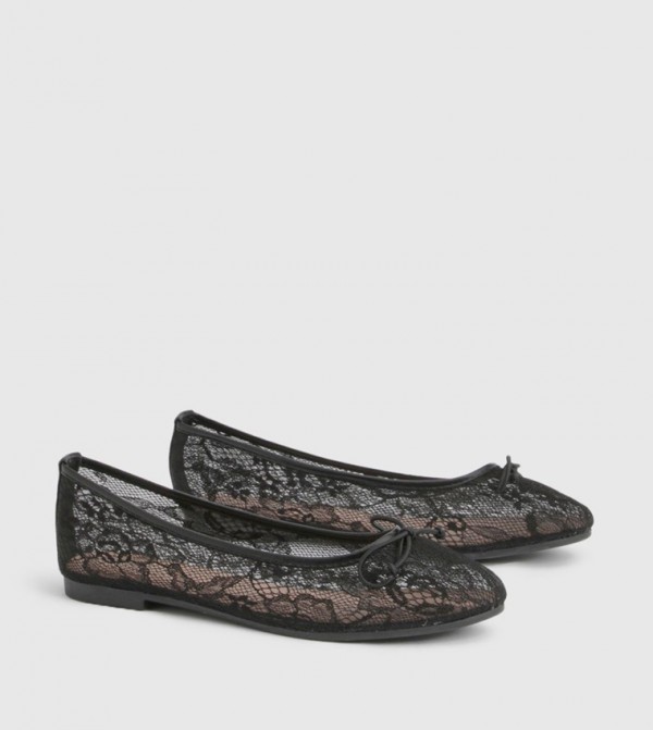 boohoo  Shoes - Black undefined