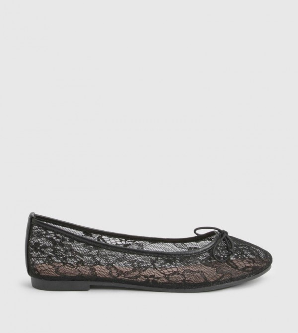 boohoo  Shoes - Black undefined