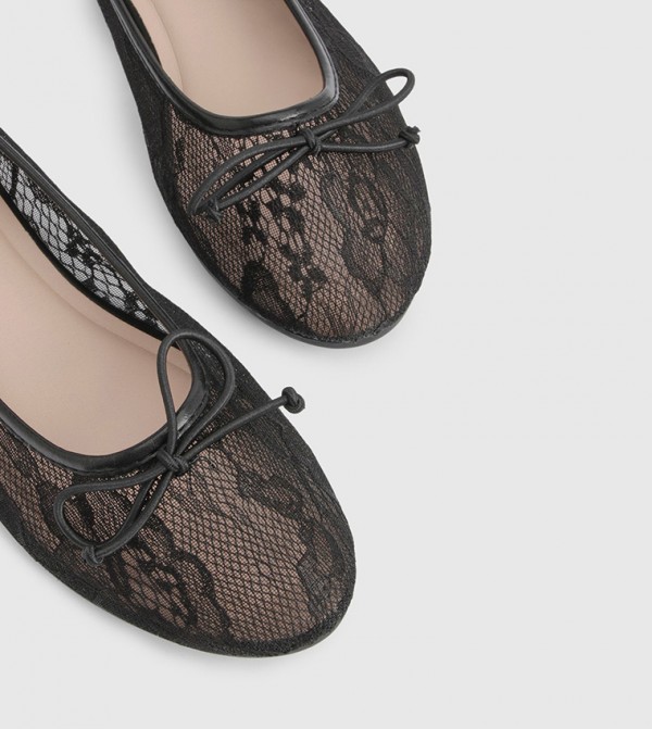 boohoo  Shoes - Black undefined