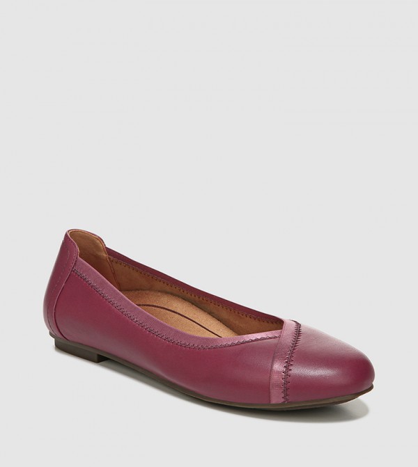 Vionic dress sales shoes on sale